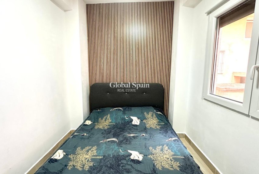 Venta - APARTAMENTO -
TORREVIEJA - Torrevieja