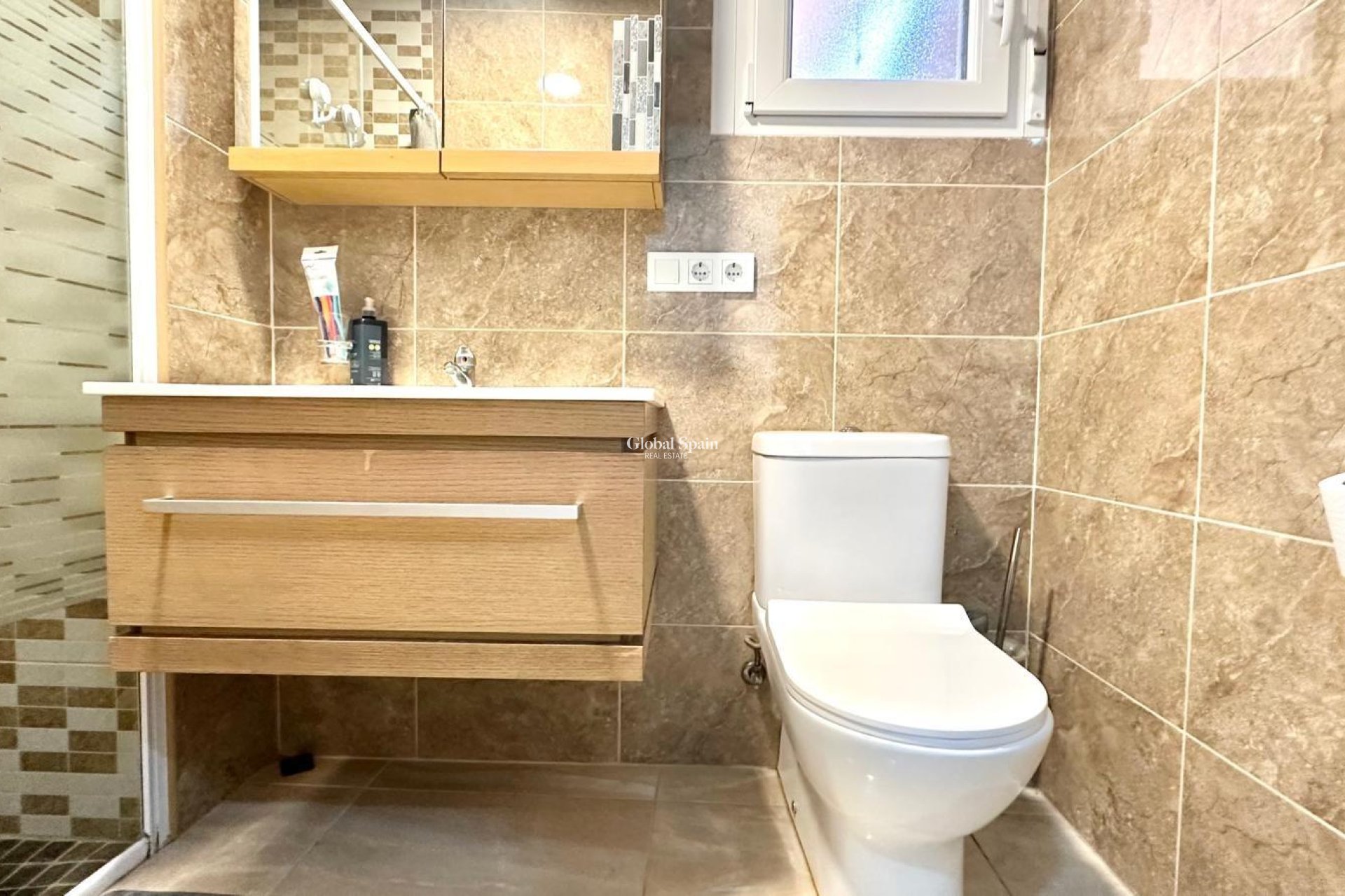 Venta - APARTAMENTO -
TORREVIEJA - Torrevieja