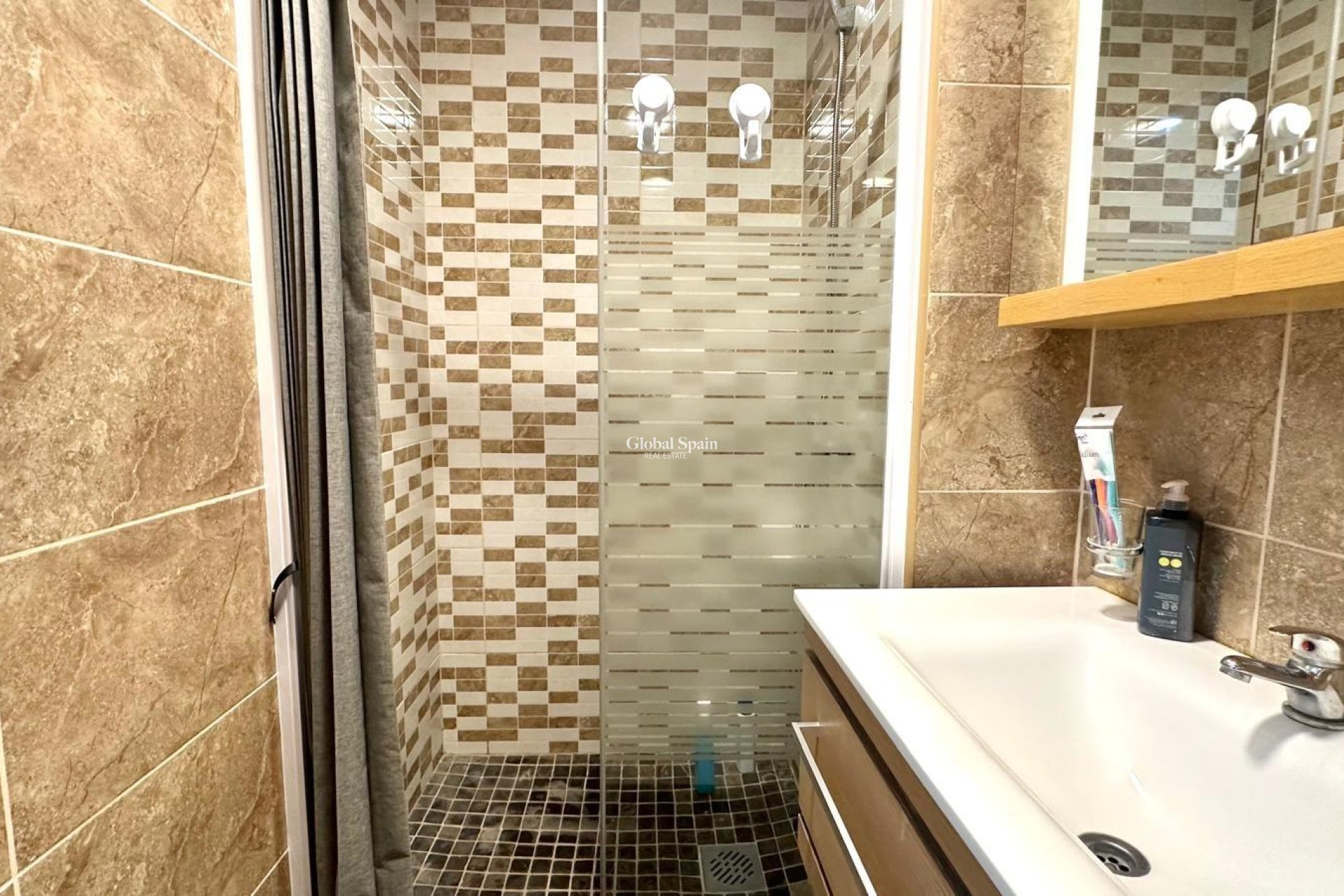 Venta - APARTAMENTO -
TORREVIEJA - Torrevieja