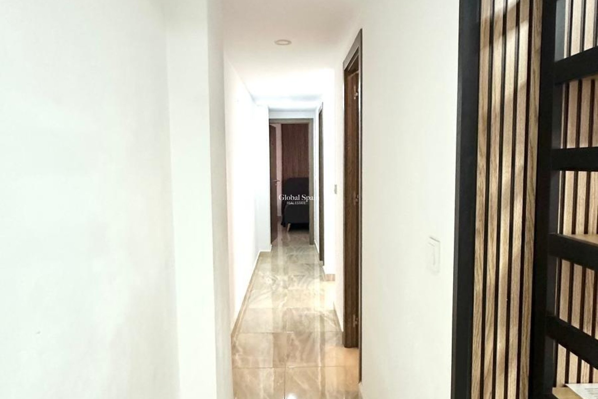 Venta - APARTAMENTO -
TORREVIEJA - Torrevieja