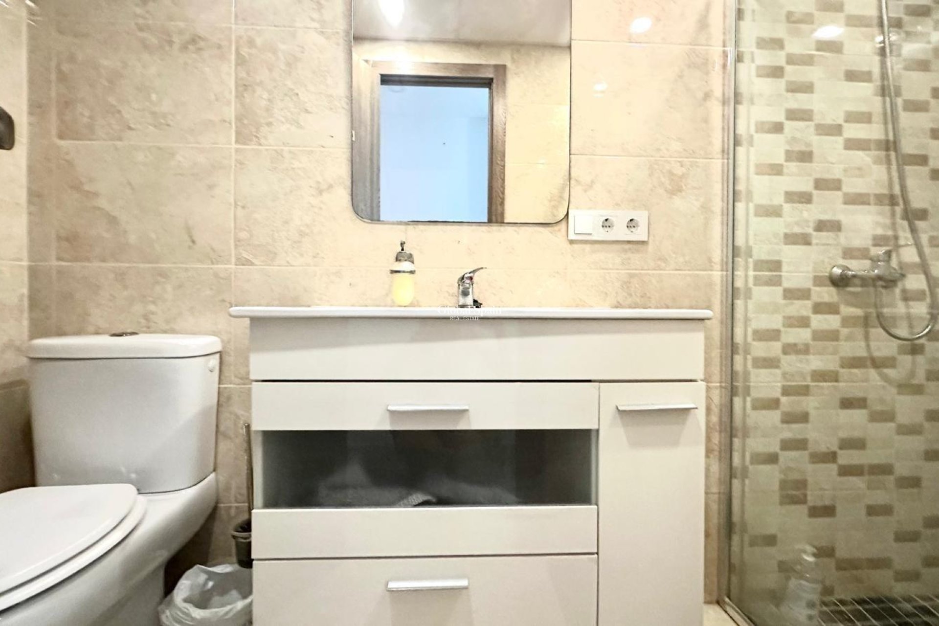 Venta - APARTAMENTO -
TORREVIEJA - Torrevieja