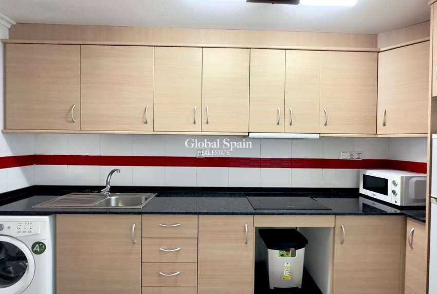 Venta - APARTAMENTO -
TORREVIEJA - Torrevieja