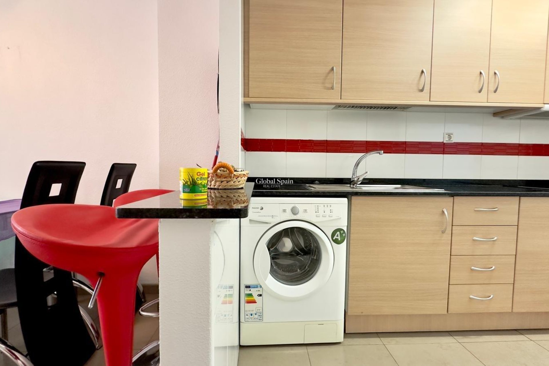 Venta - APARTAMENTO -
TORREVIEJA - Torrevieja