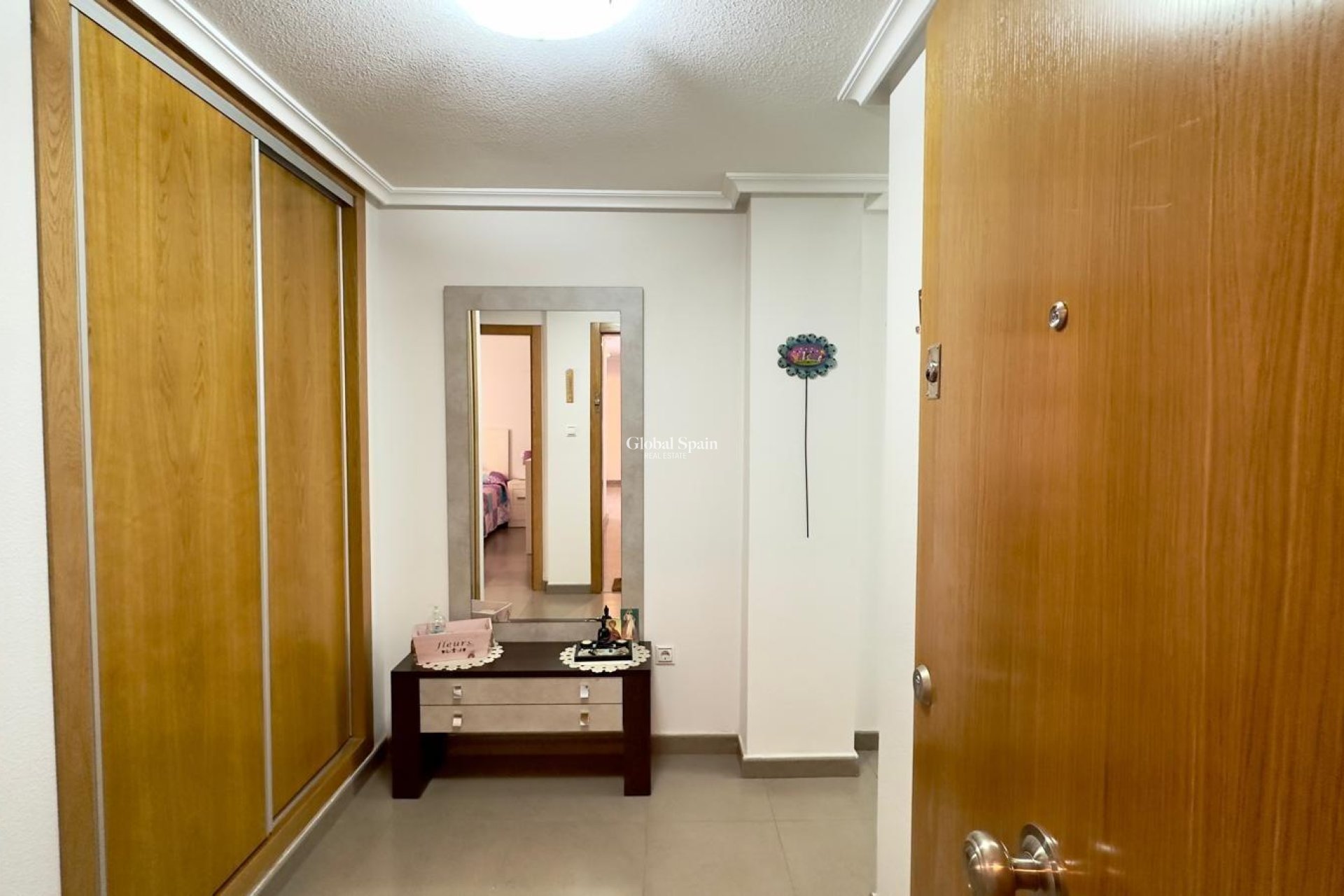 Venta - APARTAMENTO -
TORREVIEJA - Torrevieja
