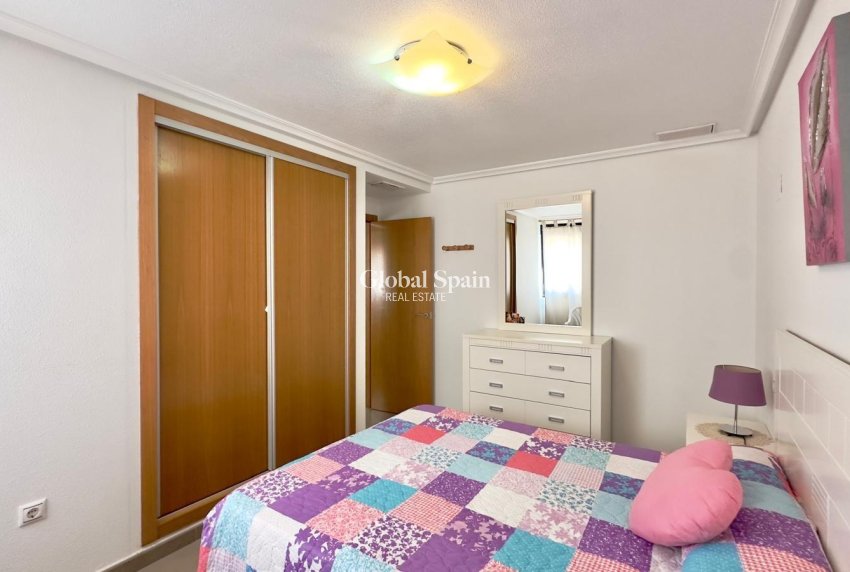 Venta - APARTAMENTO -
TORREVIEJA - Torrevieja