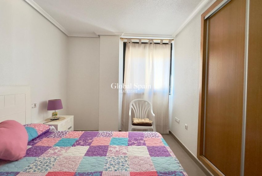 Venta - APARTAMENTO -
TORREVIEJA - Torrevieja