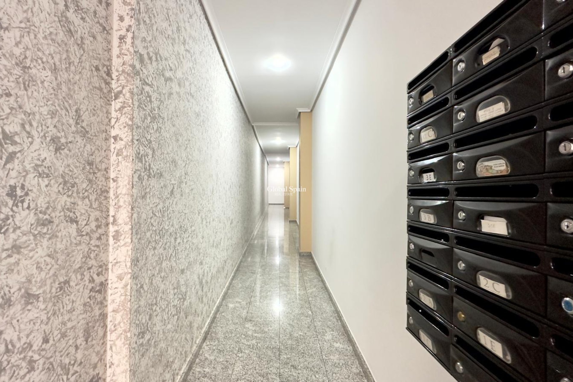 Venta - APARTAMENTO -
TORREVIEJA - Torrevieja