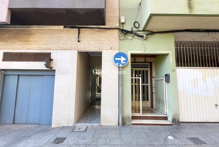 Venta - APARTAMENTO -
TORREVIEJA - Torrevieja