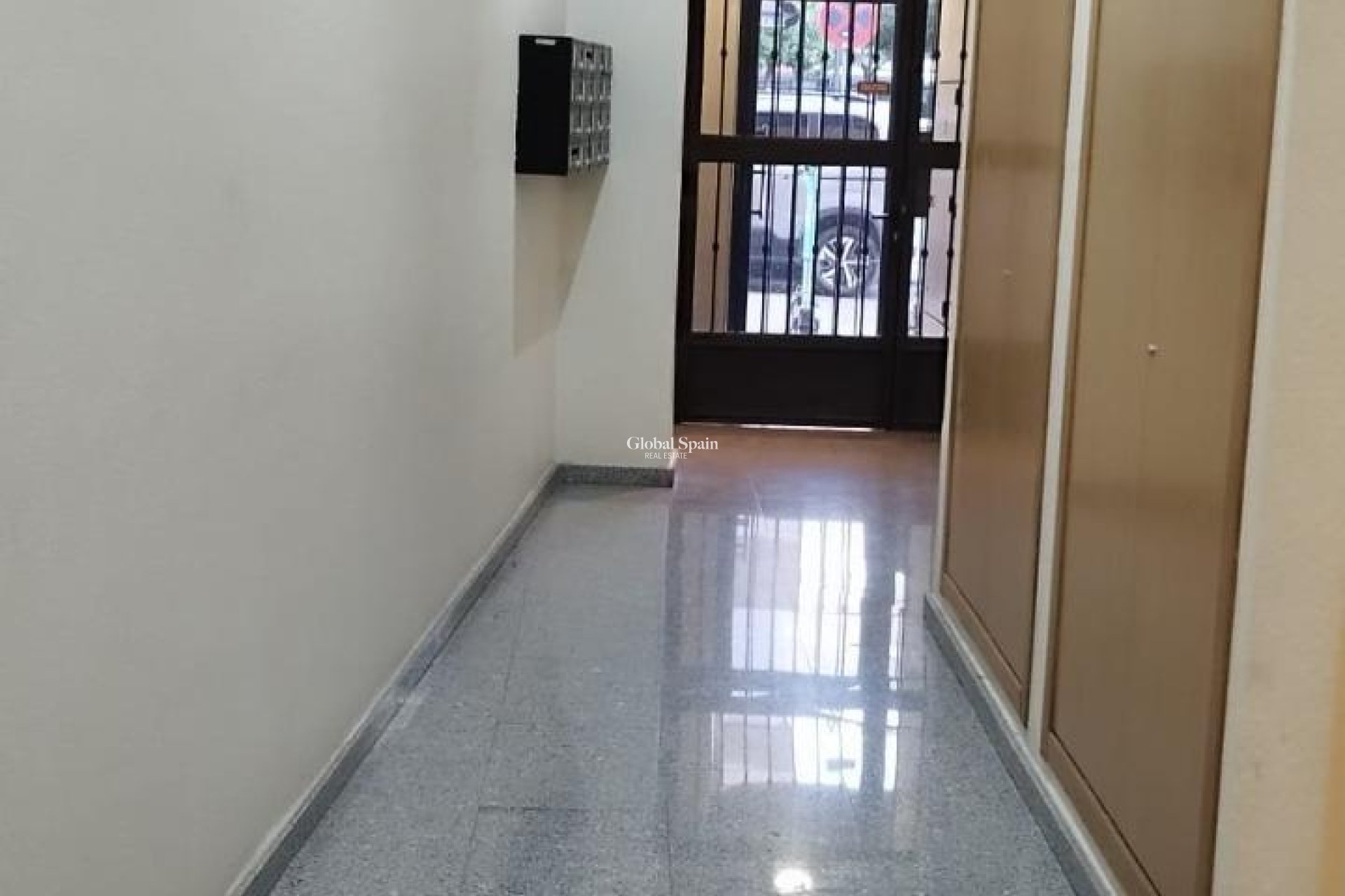 Venta - APARTAMENTO -
TORREVIEJA - Torrevieja