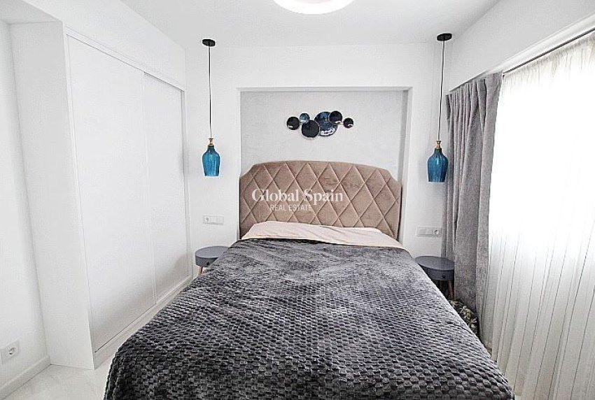 Venta - APARTAMENTO -
TORREVIEJA - Torrevieja