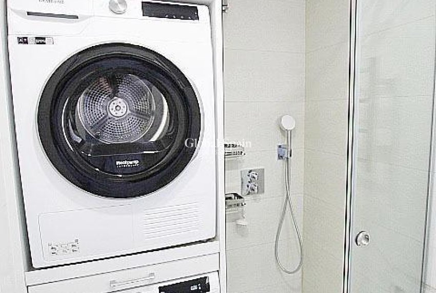 Venta - APARTAMENTO -
TORREVIEJA - Torrevieja