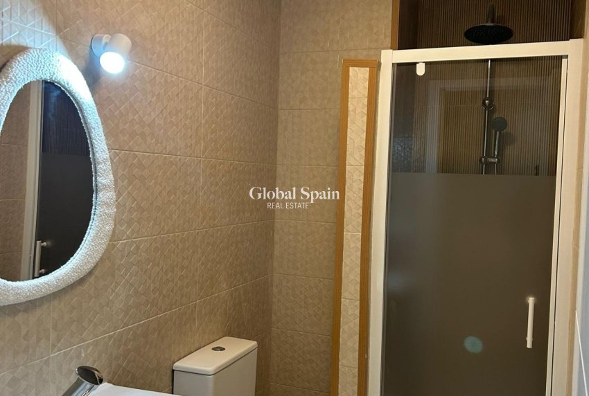 Venta - APARTAMENTO -
TORREVIEJA - Torrevieja