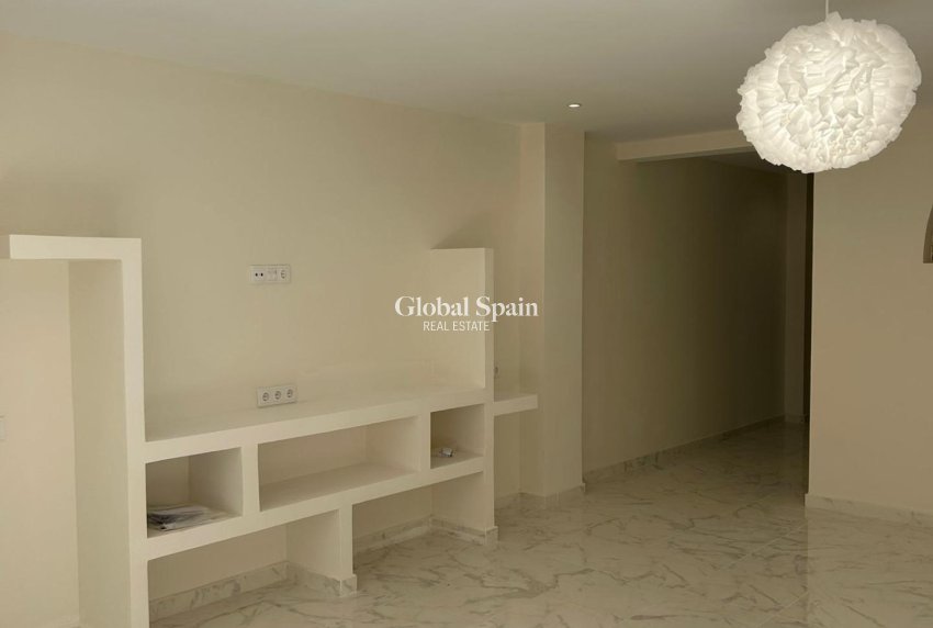 Venta - APARTAMENTO -
TORREVIEJA - Torrevieja