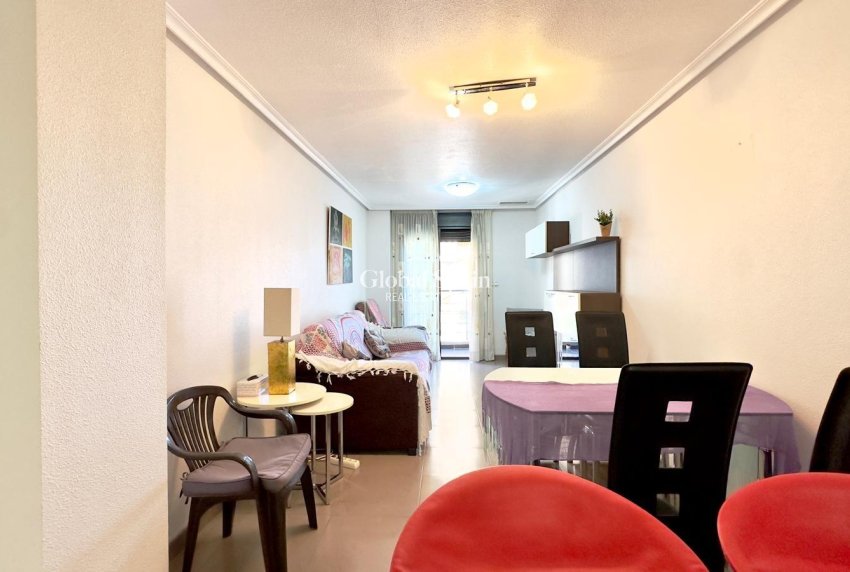 Venta - APARTAMENTO -
TORREVIEJA - Torrevieja