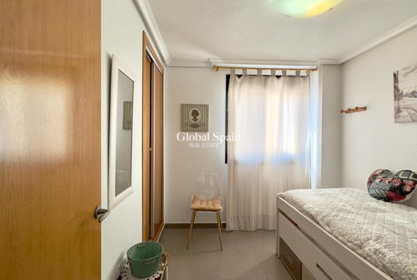 Venta - APARTAMENTO -
TORREVIEJA - Torrevieja