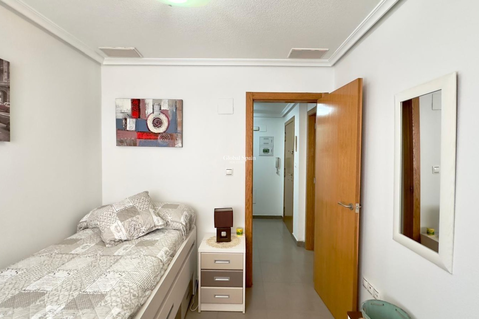 Venta - APARTAMENTO -
TORREVIEJA - Torrevieja