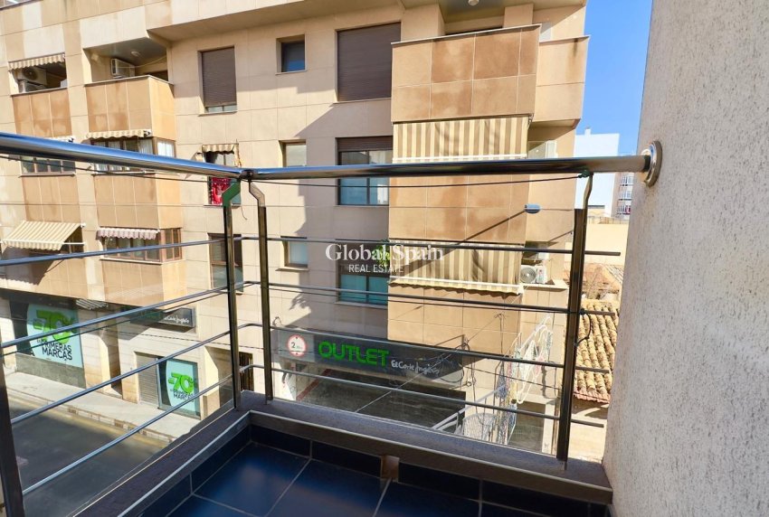 Venta - APARTAMENTO -
TORREVIEJA - Torrevieja