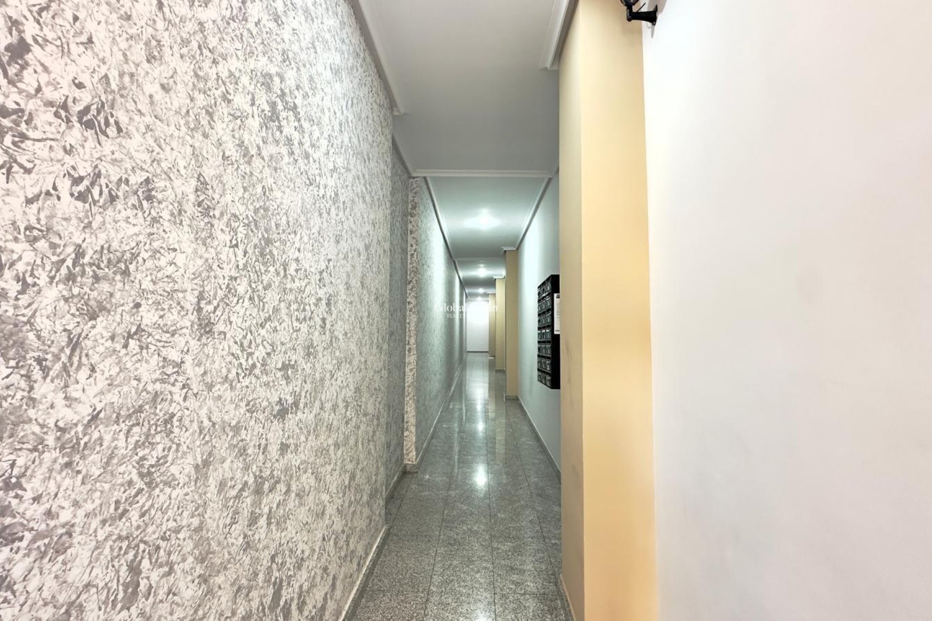 Venta - APARTAMENTO -
TORREVIEJA - Torrevieja