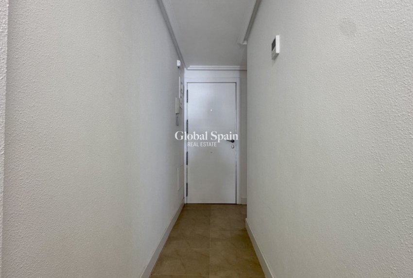 Venta - APARTAMENTO -
TORREVIEJA - Torrevieja