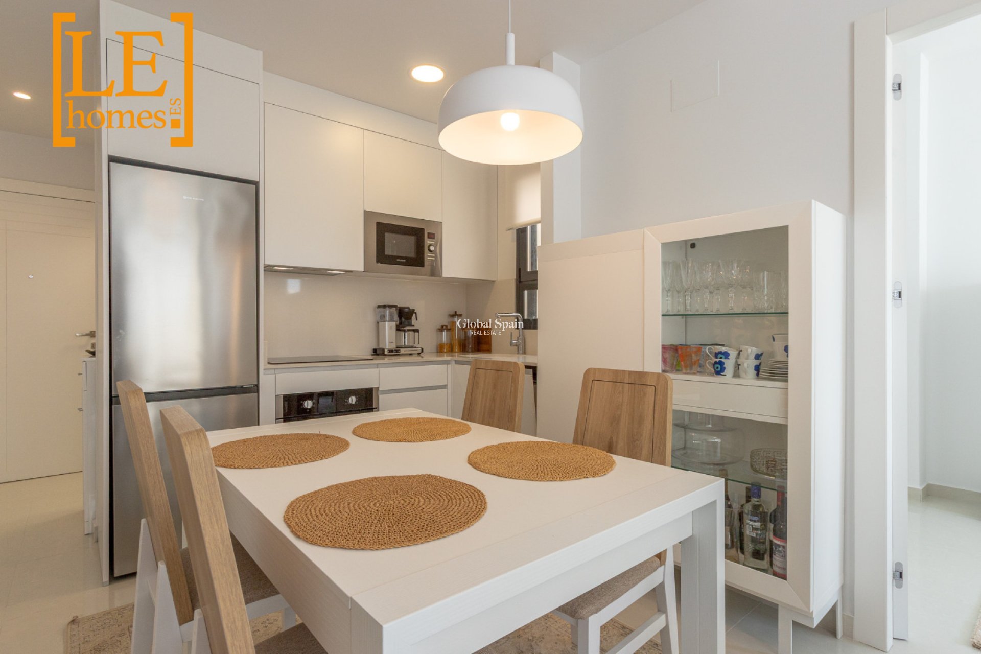Venta - APARTAMENTO -
TORREVIEJA - Torrevieja
