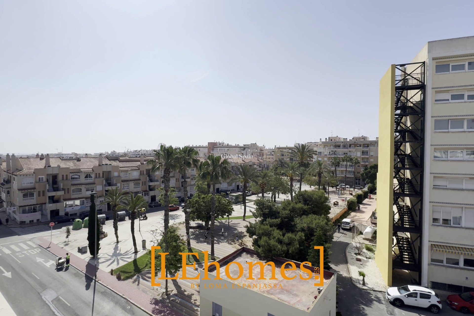 Venta - APARTAMENTO -
TORREVIEJA - Torrevieja