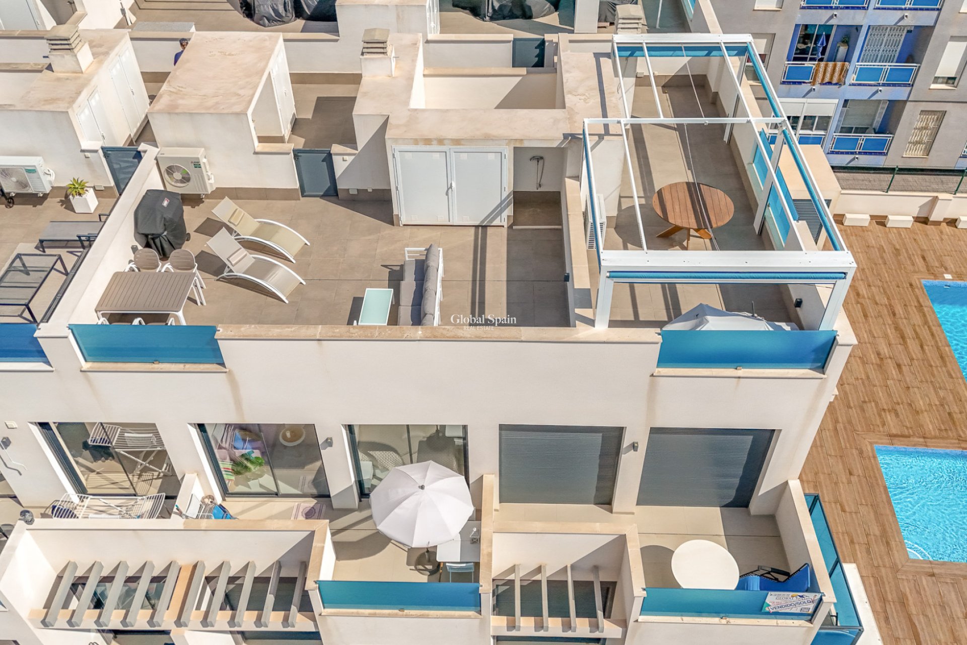 Venta - APARTAMENTO -
TORREVIEJA - Torrevieja