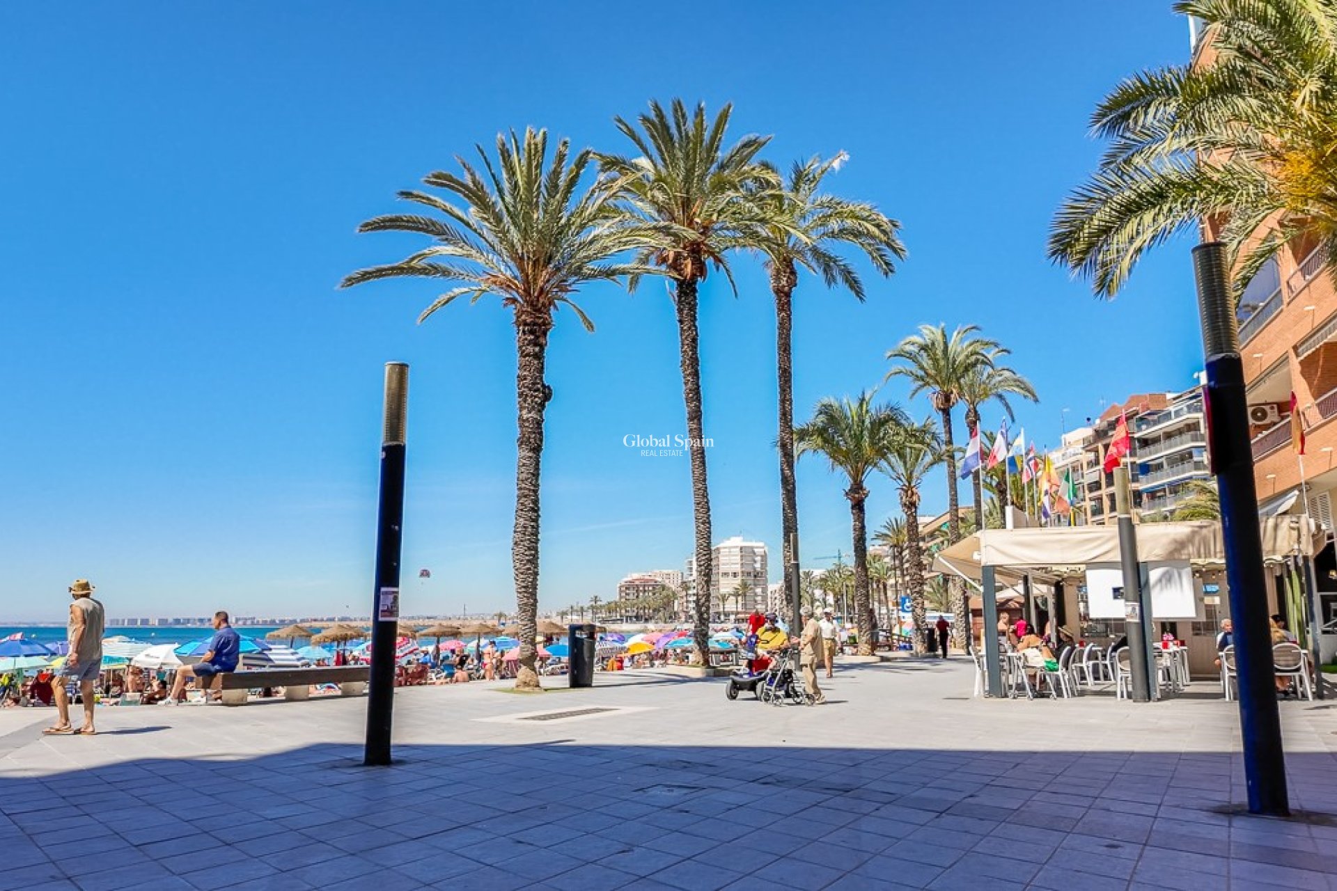 Venta - APARTAMENTO -
TORREVIEJA - Torrevieja
