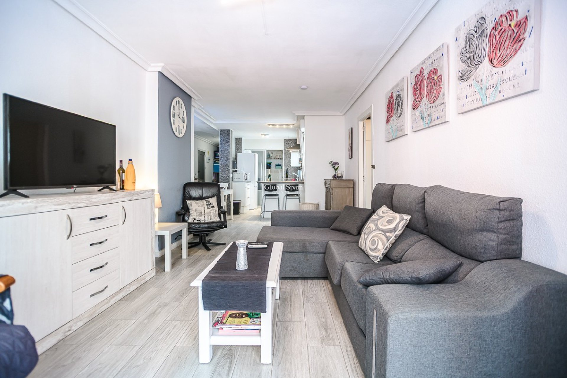 Venta - APARTAMENTO -
TORREVIEJA - Torrevieja