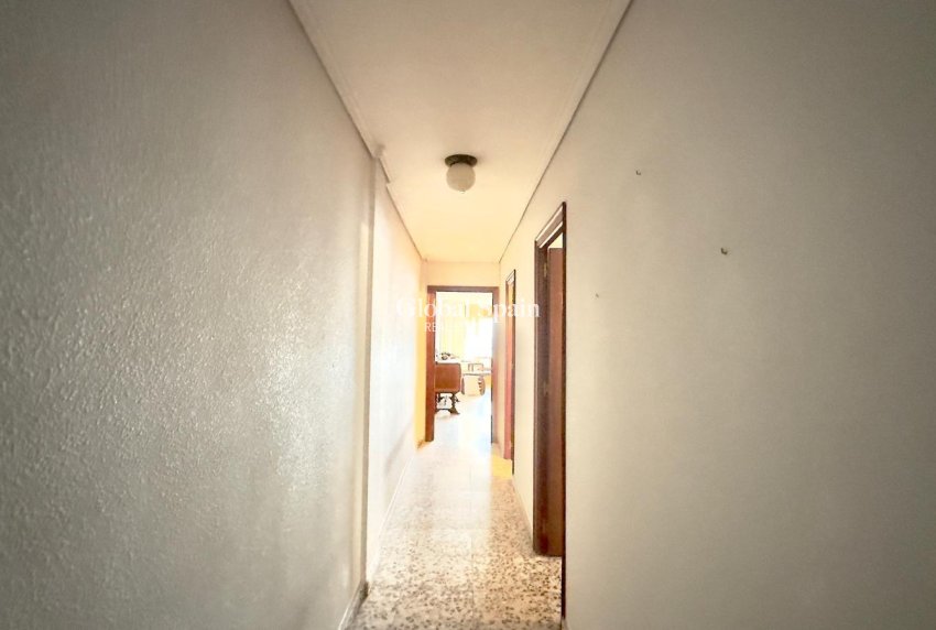 Venta - APARTAMENTO -
TORREVIEJA - Torrevieja