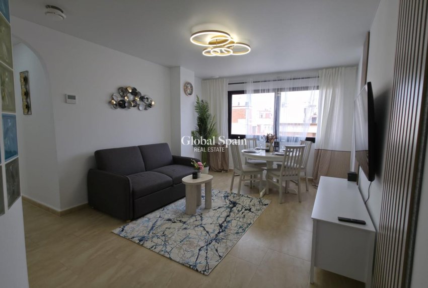Venta - APARTAMENTO -
TORREVIEJA - Torrevieja