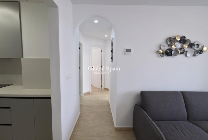 Venta - APARTAMENTO -
TORREVIEJA - Torrevieja