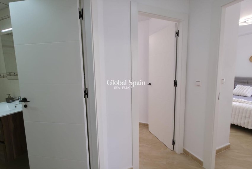 Venta - APARTAMENTO -
TORREVIEJA - Torrevieja