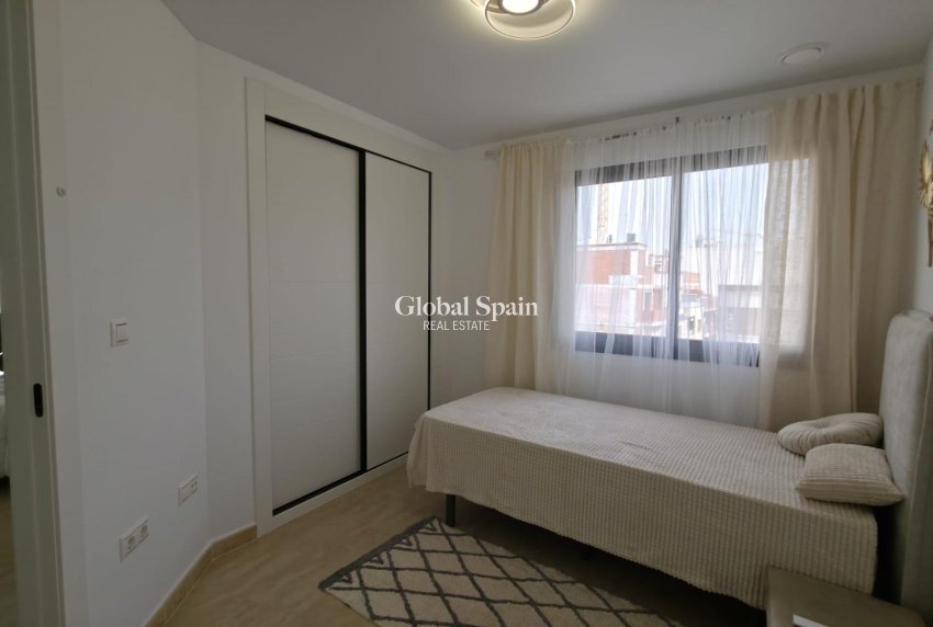 Venta - APARTAMENTO -
TORREVIEJA - Torrevieja