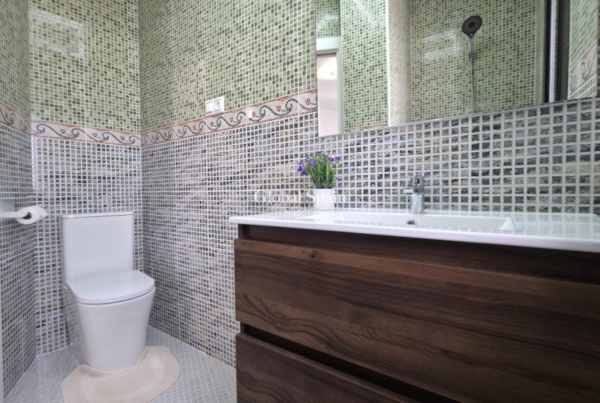 Venta - APARTAMENTO -
TORREVIEJA - Torrevieja