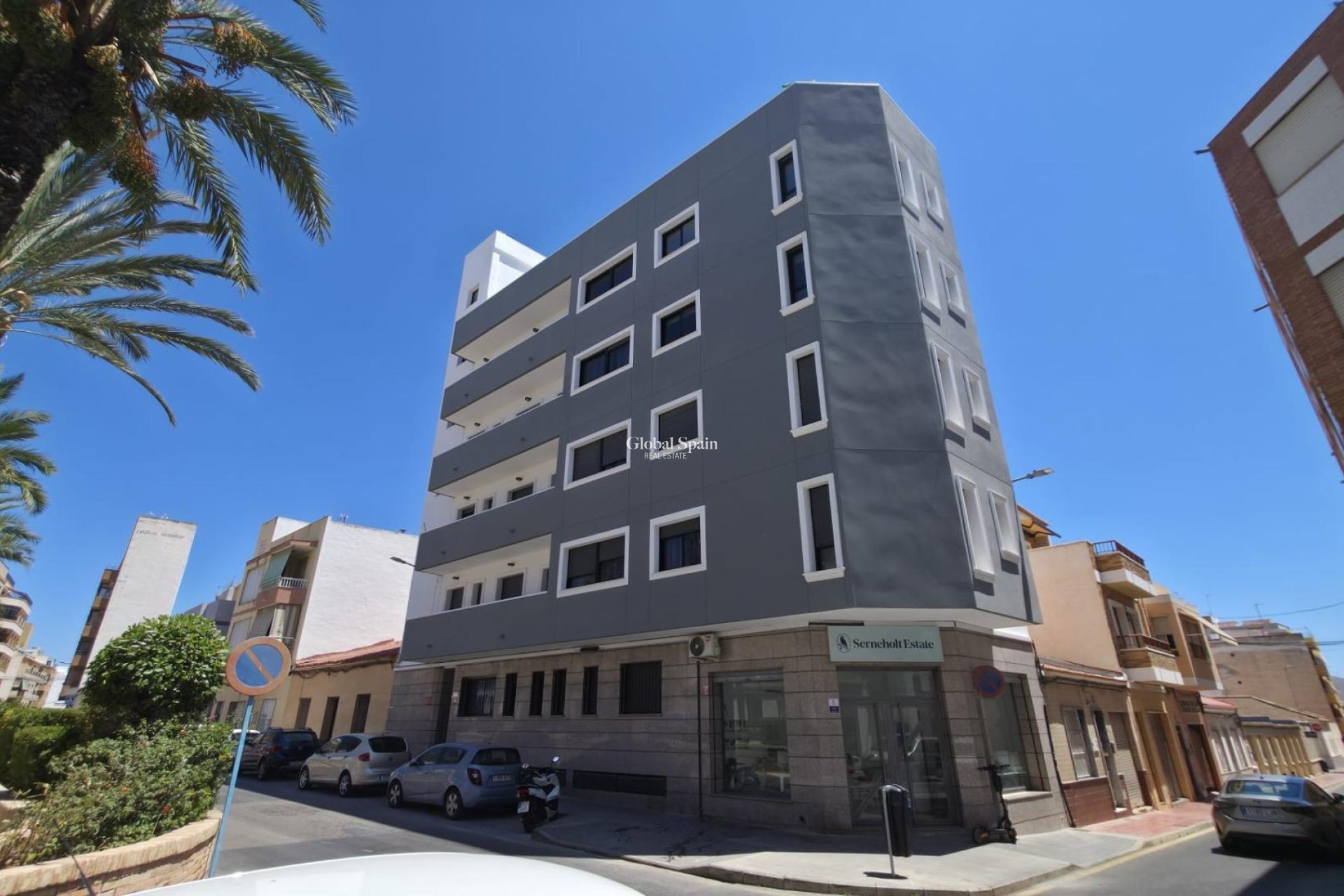Venta - APARTAMENTO -
TORREVIEJA - Torrevieja