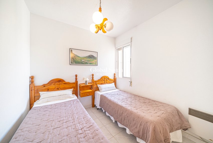 Venta - APARTAMENTO -
TORREVIEJA - Torrevieja