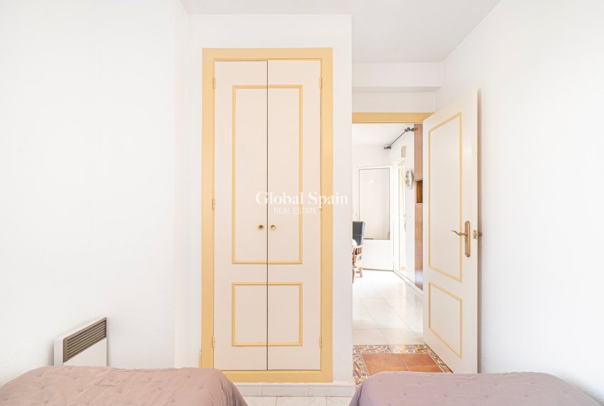 Venta - APARTAMENTO -
TORREVIEJA - Torrevieja