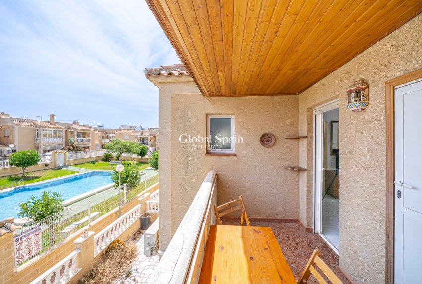 Venta - APARTAMENTO -
TORREVIEJA - Torrevieja