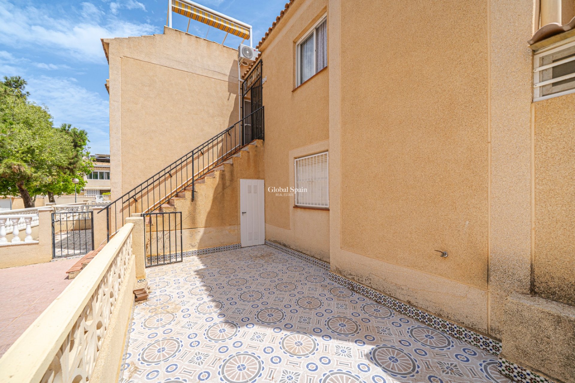 Venta - APARTAMENTO -
TORREVIEJA - Torrevieja