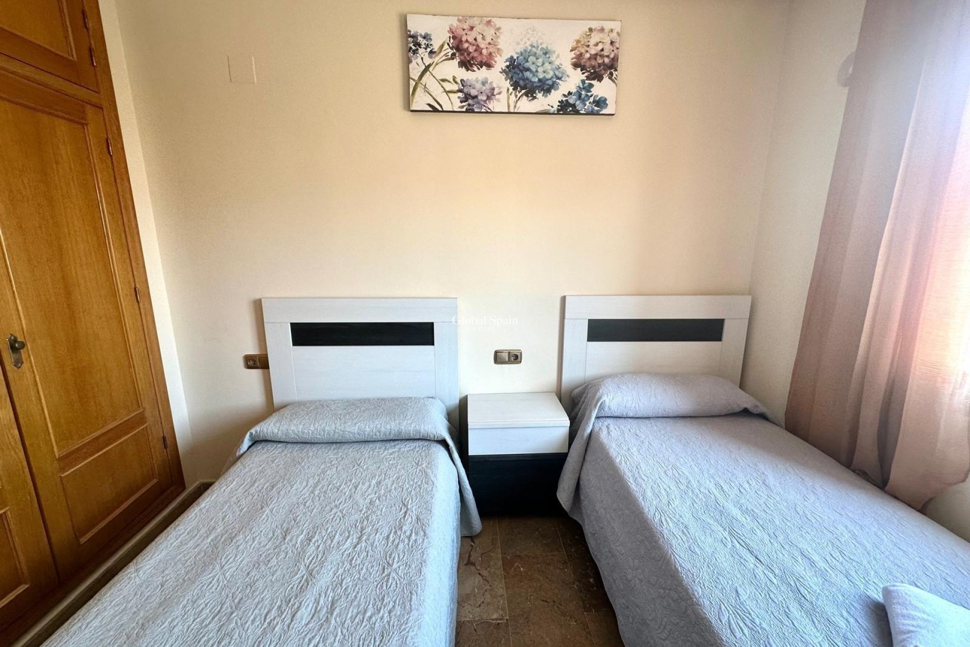 Venta - APARTAMENTO -
TORREVIEJA - Torrevieja