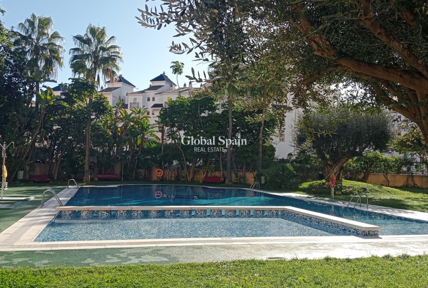 Venta - Apartamento -
VILLAJOYOSA - Cala de Villajoyosa