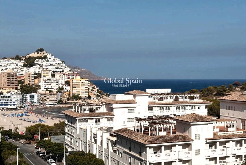 Venta - APARTAMENTO -
VILLAJOYOSA - Costa Blanca