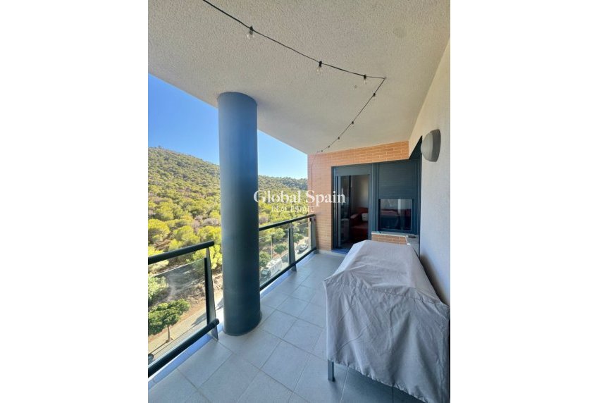 Venta - APARTAMENTO -
VILLAJOYOSA - Costa Blanca