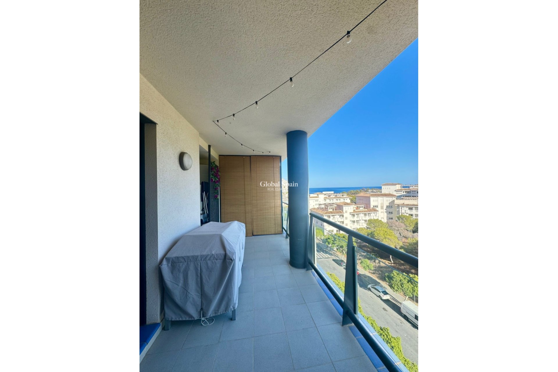 Venta - APARTAMENTO -
VILLAJOYOSA - Costa Blanca