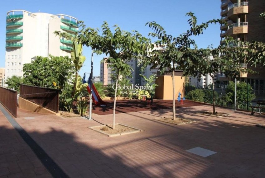 Venta - APARTAMENTO -
VILLAJOYOSA - Costa Blanca