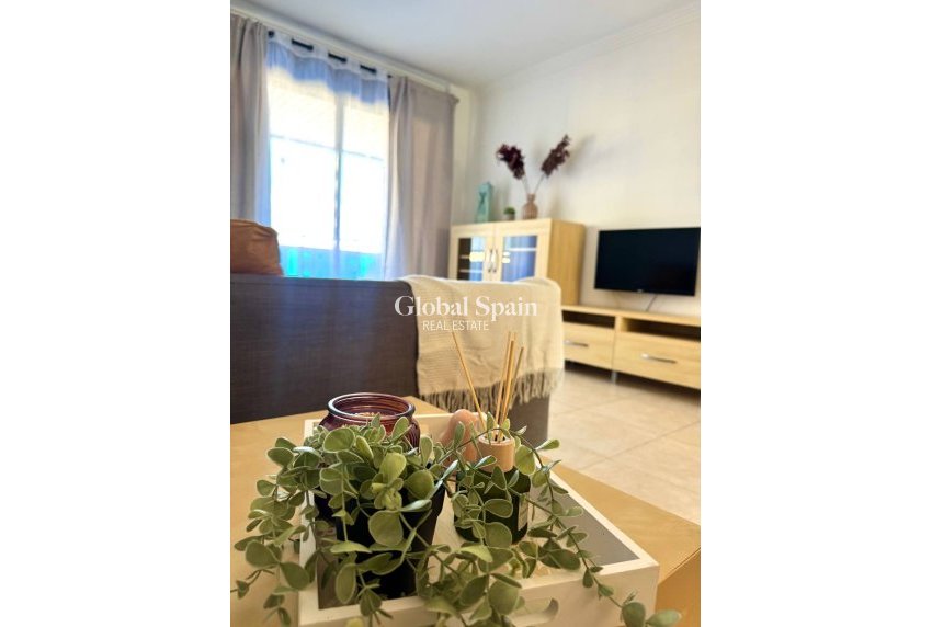 Venta - APARTAMENTO -
VILLAJOYOSA - Costa Blanca