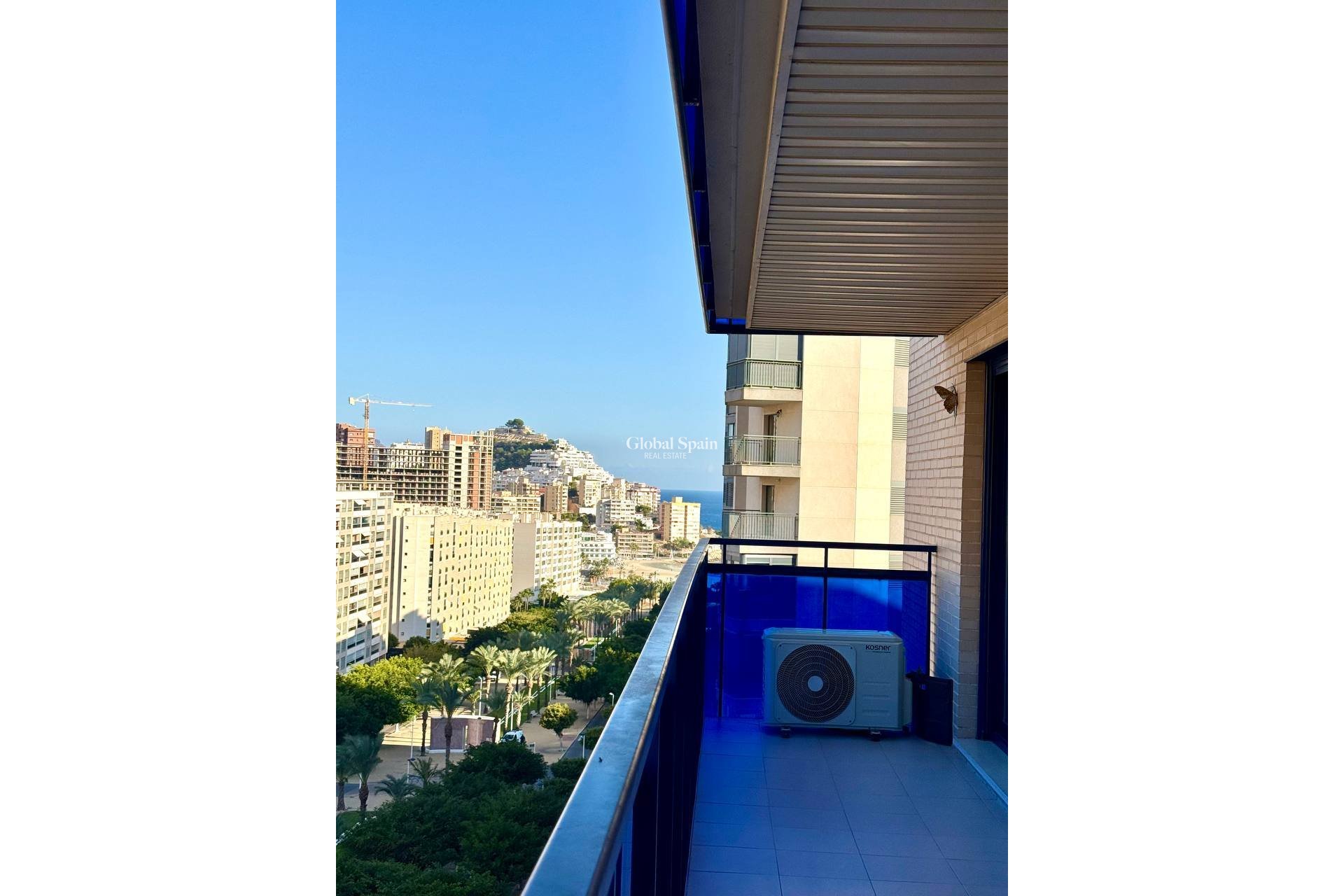 Venta - APARTAMENTO -
VILLAJOYOSA - Costa Blanca