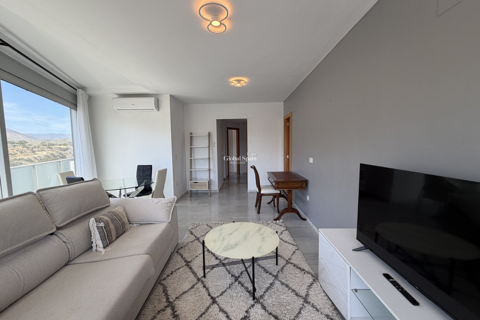 Venta - APARTAMENTO -
VILLAJOYOSA - Finestrat