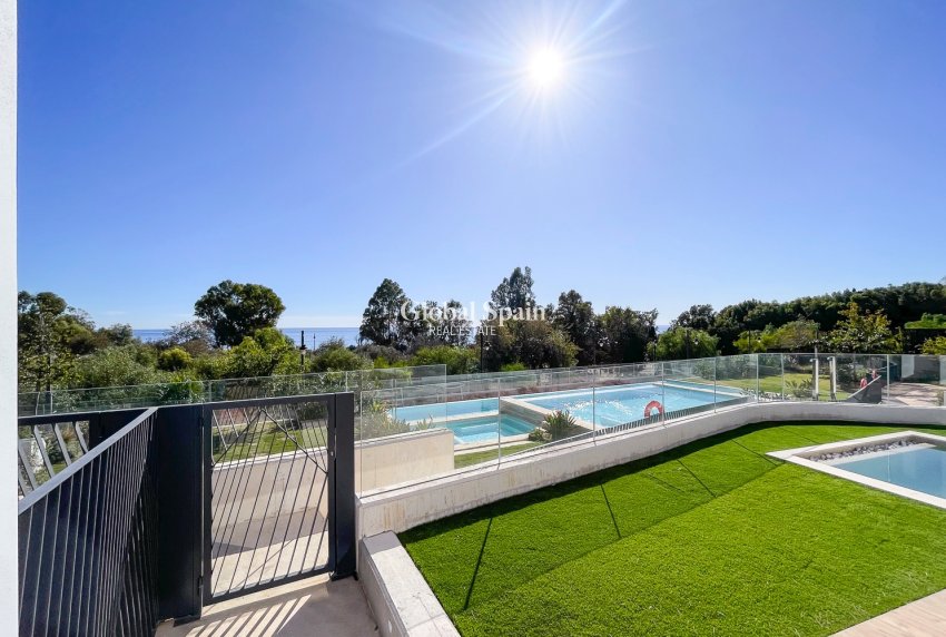 Venta - APARTAMENTO -
VILLAJOYOSA - Playas Del Torres