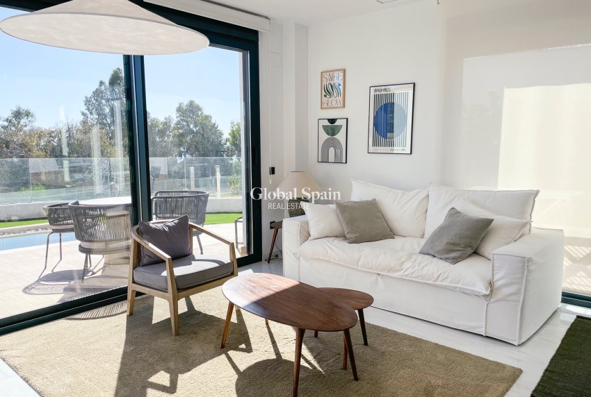 Venta - Apartamento -
VILLAJOYOSA - Playas Del Torres